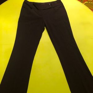BLACK SLACKS BY THE LIMITED